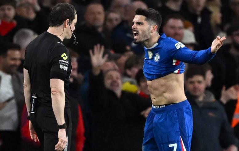 必一运动平台-马特-劳：切尔西将打击球员不必要吃牌行为，防止情况再恶化