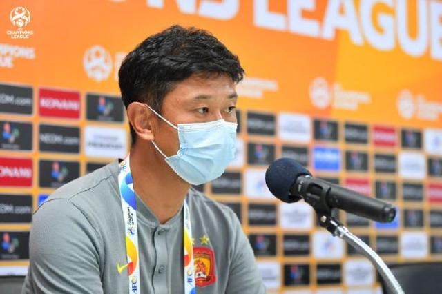 必一运动APP-亚冠5场0球 广州队代理主帅：离进球越来越近了